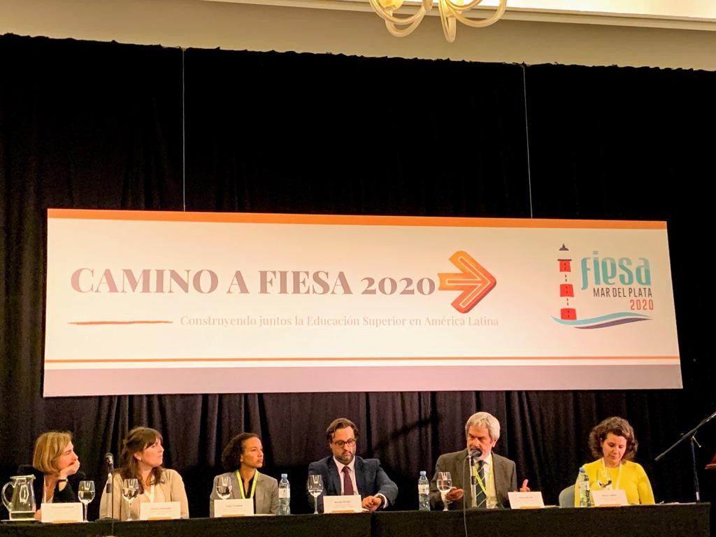 Panel de apertura